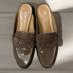 Patent leather Mules